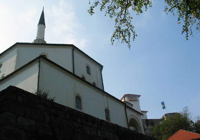 Husejnija džamija, graditeljska cjelina 1102593249_resize