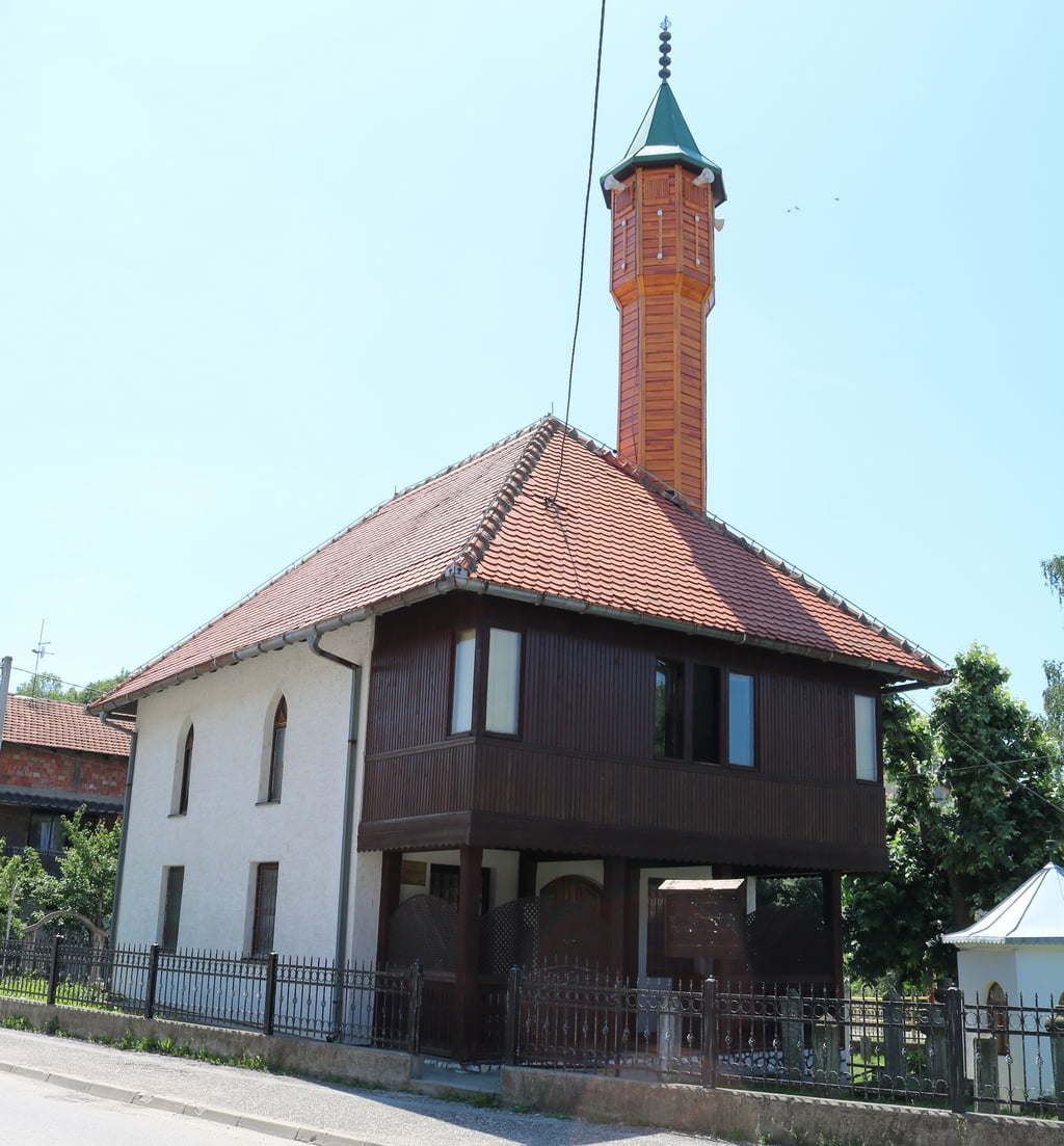 naslovna