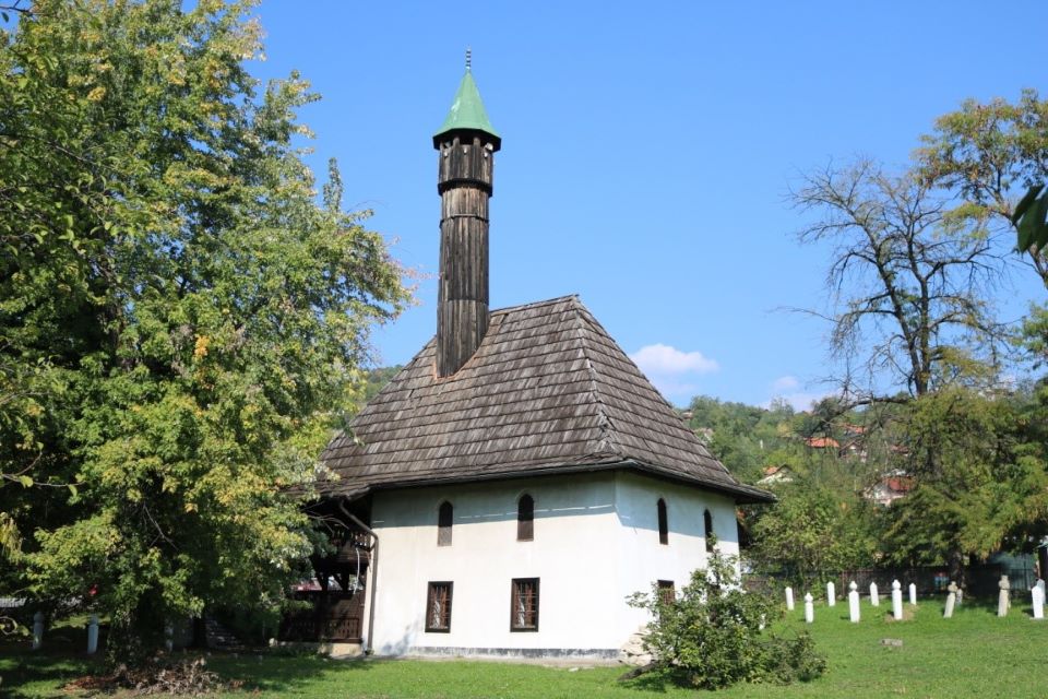 Džindijska (Husein-Čauš) džamija u Tuzli, graditeljska cjelina dzindijska dzamija 1