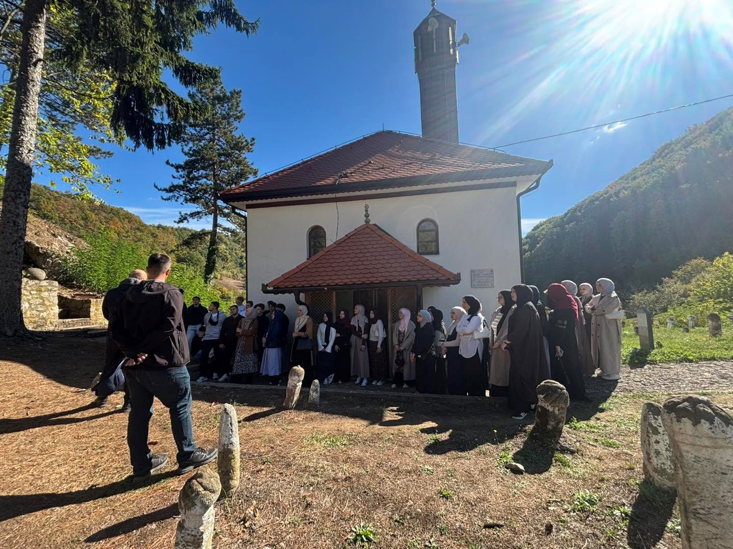 Učenici Behram-begove medrese posjetili Stari grad Teočak